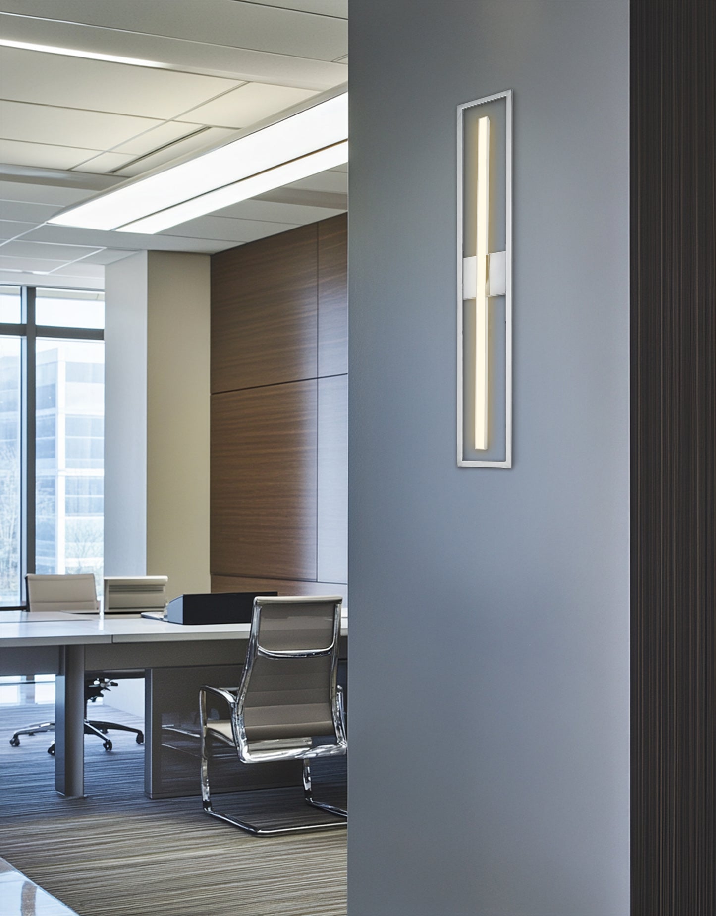 Dainolite 18W Polished Chrome Vanity
