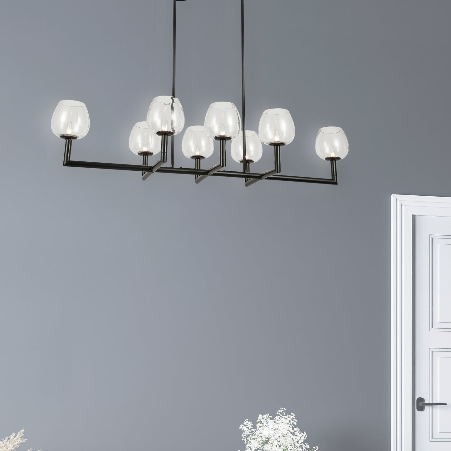 Dainolite 8 Light Incandescent Matte Black Horizontal Chandelier w/ Clear Glass