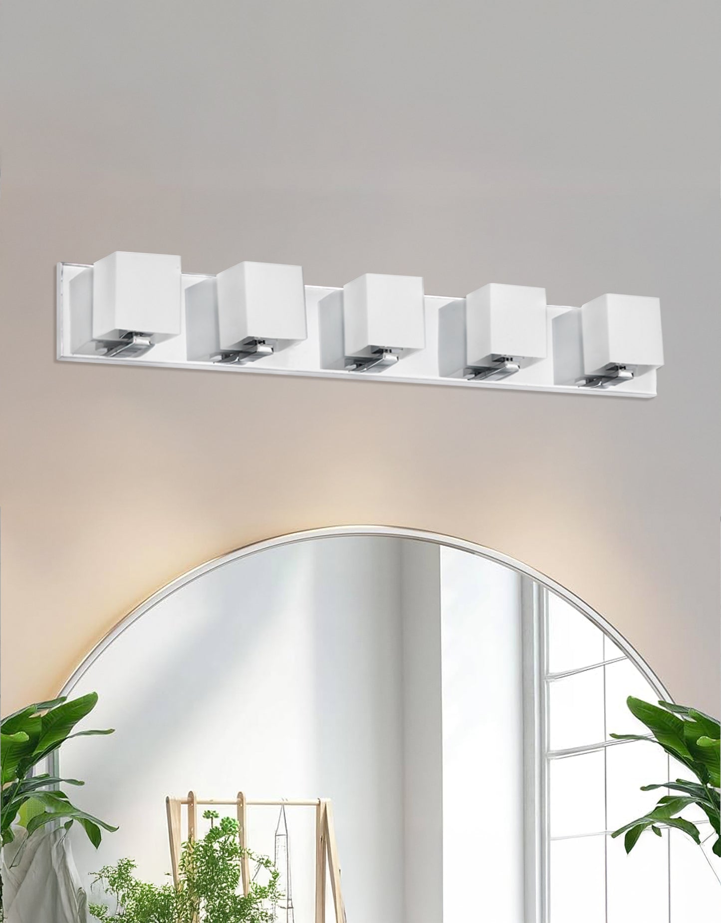 Dainolite 5 Light Vanity, Polished Chrome Finish