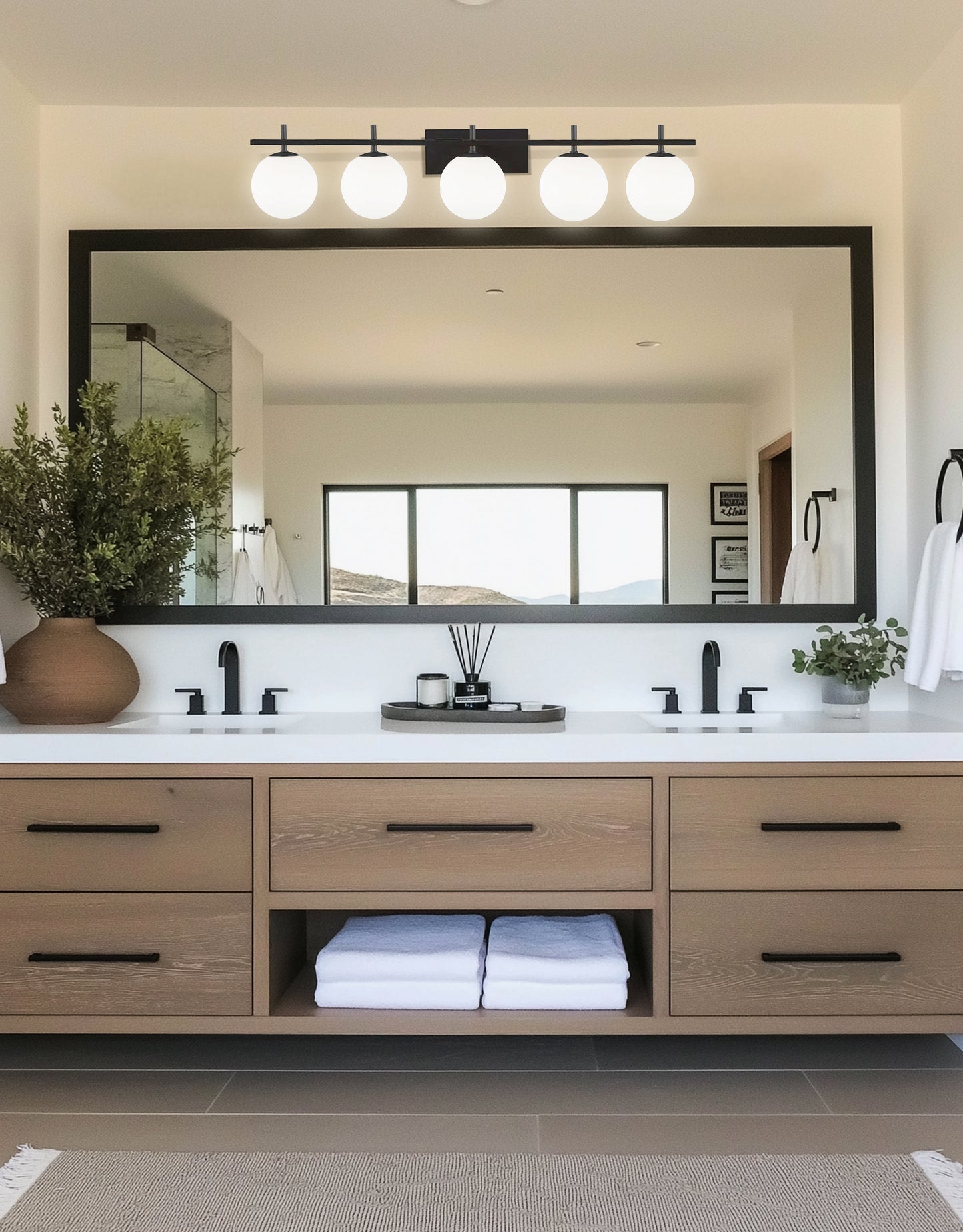 Dainolite 5 Light Halogen Vanity, Matte Black